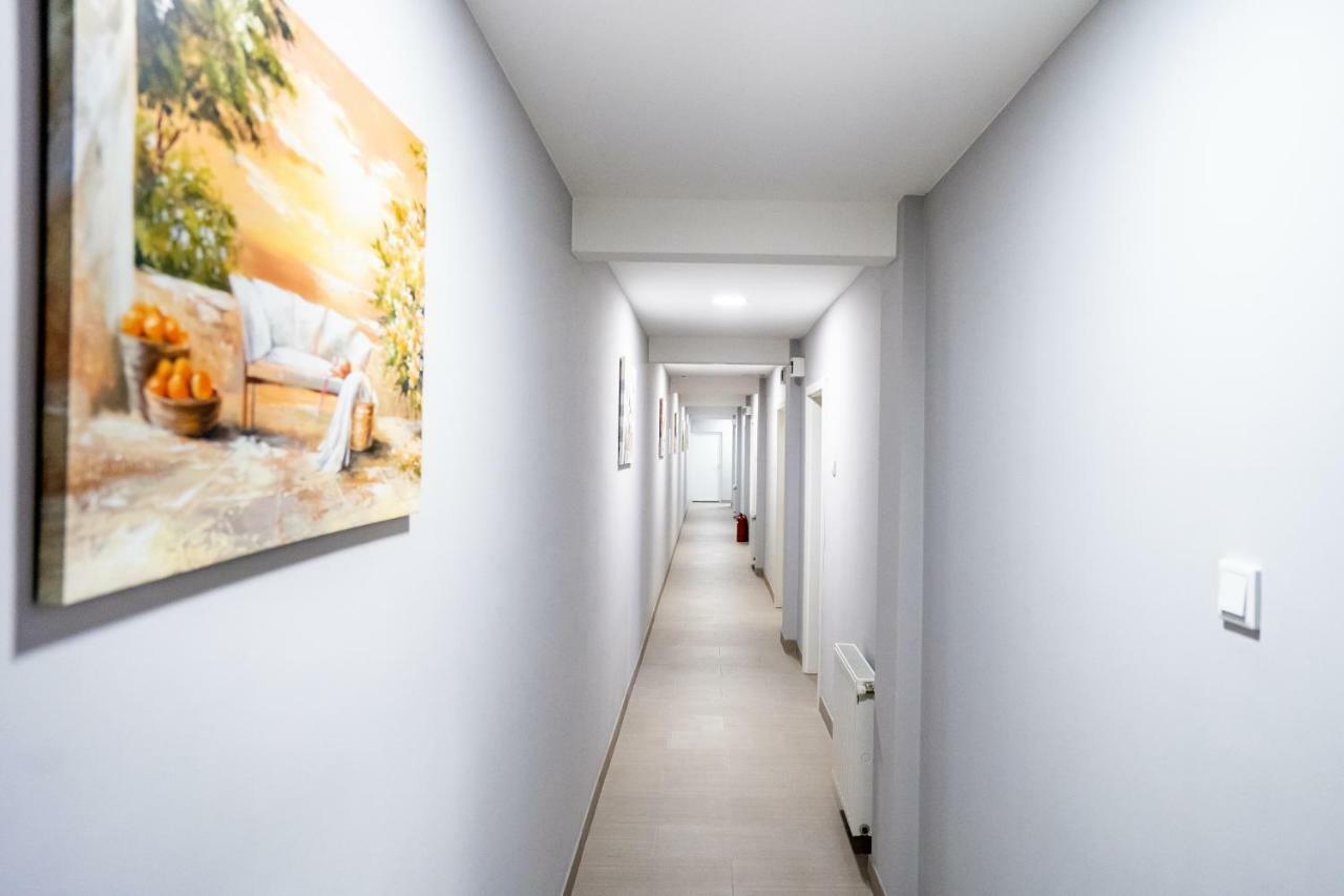 Отель Casa Blum Лугож Экстерьер фото